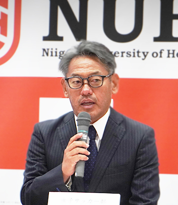 ダイレクター 小池紳介